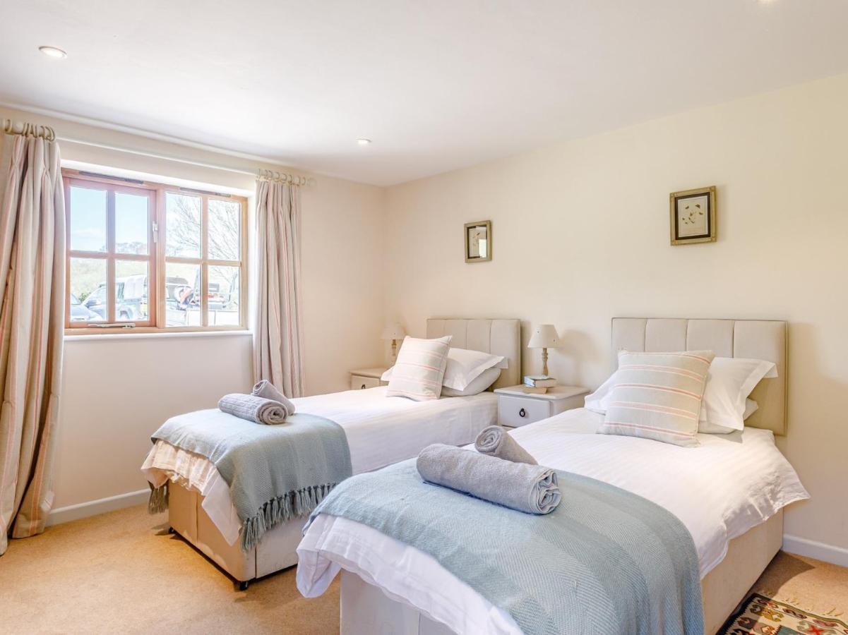 2 Bed In Dorchester 75243 Frampton  외부 사진