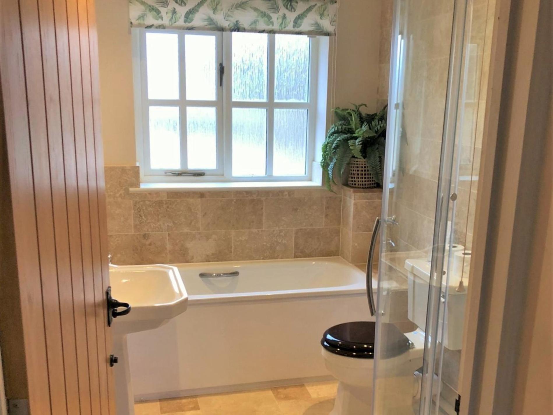 2 Bed In Dorchester 75243 Frampton  외부 사진